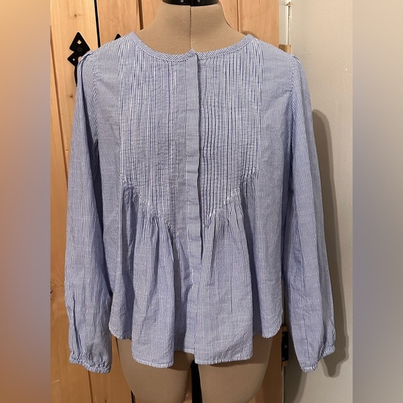 EUC LUCKY BRAND Blue White Striped Button-Down Pin Tuck Blouse Top. - Picture 2 of 6